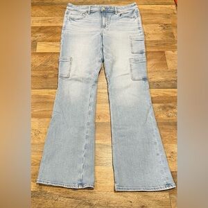 American Eagle Outfitters Light Wash Wide Leg Jeans